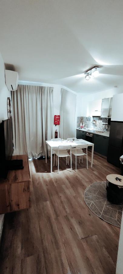 Getaway Suites Apartment Ксленди Екстериор снимка