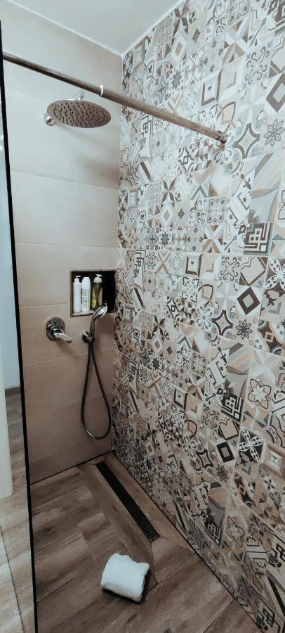 Getaway Suites Apartment Ксленди Екстериор снимка
